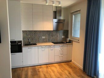 Oferuję na wynajem komfortowe mieszkanie o powierzchni 41 m²