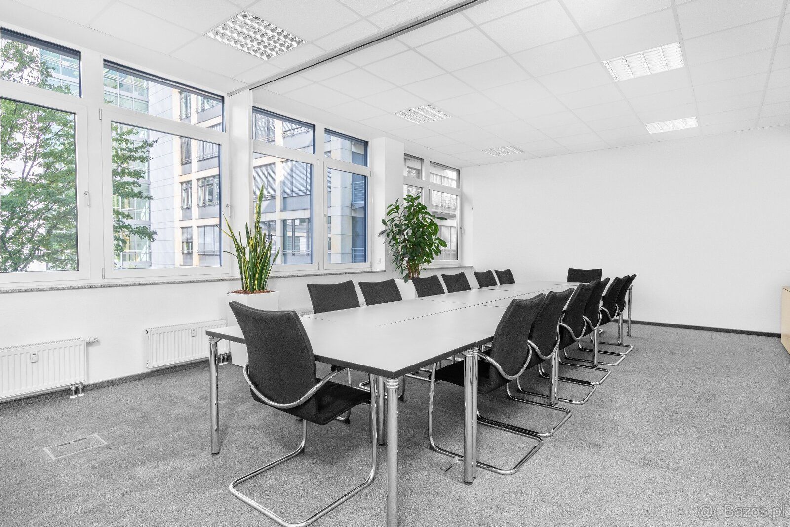Znajdź własne biurko w lokalizacji Regus Silesia Business Pa