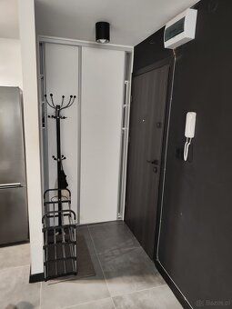 Na sprzedaż funkcjonalne mieszkanie o powierzchni 37 m², poł