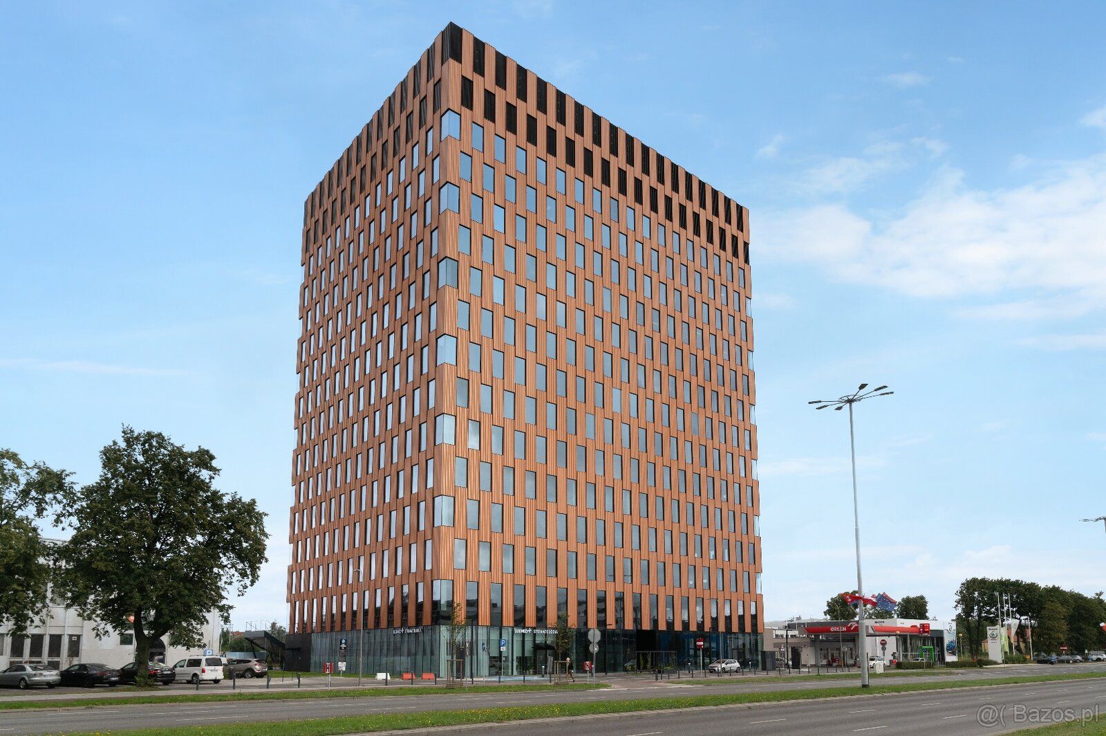 Znajdź własne biurko i zabierz się do pracy Spaces Wave Gdan