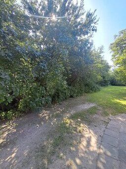 Oferujemy na sprzedaż działkę budowlaną o powierzchni 1190 m