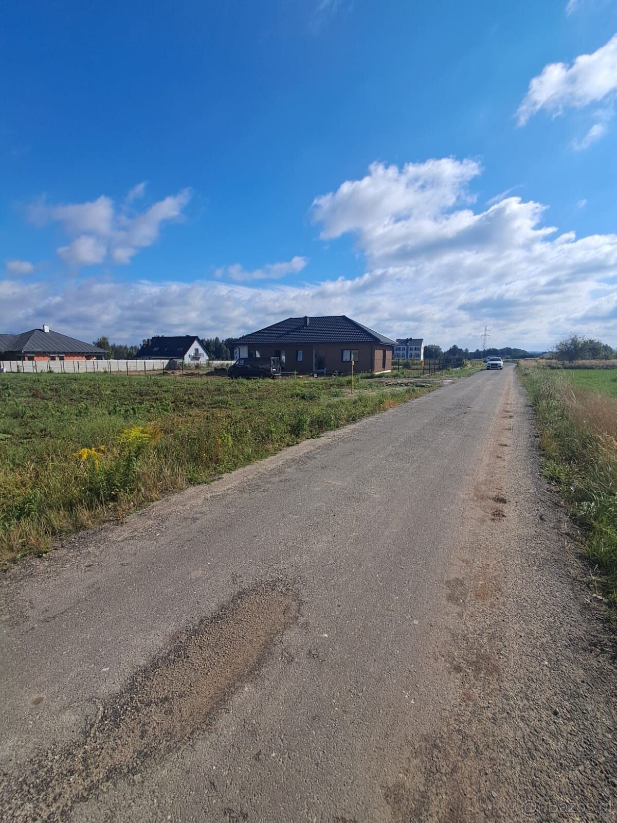 Oferujemy na sprzedaż działkę budowlaną o powierzchni 1190 m