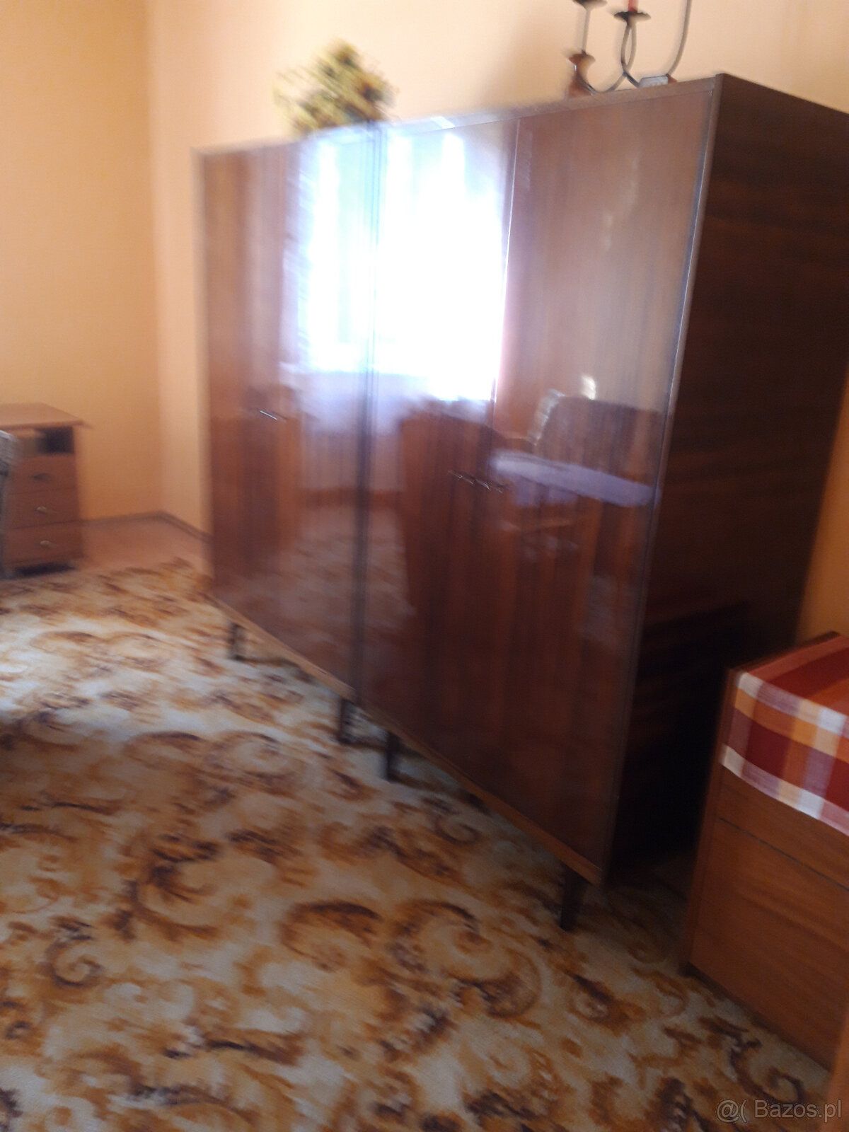 Wynajmę 20m2 pokój spokojnej studentce w osobnym mieszkaniu 