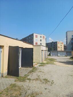 Здам у оренду цегляний гараж площею 19 м², щойно після