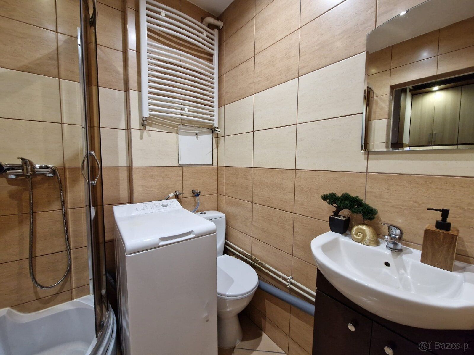 У Зілені Гурі в центрі квартира-студіо площею 18 м² для