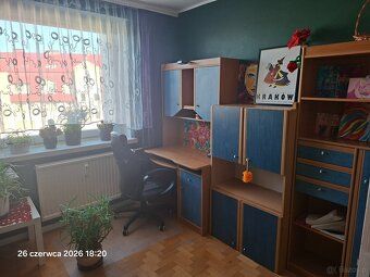 I am renting out a two-room apartment with balcony 55sq