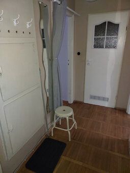 Для оренди квартира площею 36 м², вул. Яна Павла ІІ 35 (кут