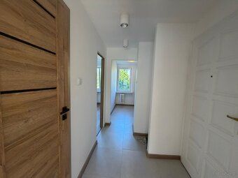 Na prodej třípokojový byt o ploše 48 m², který se nachází v