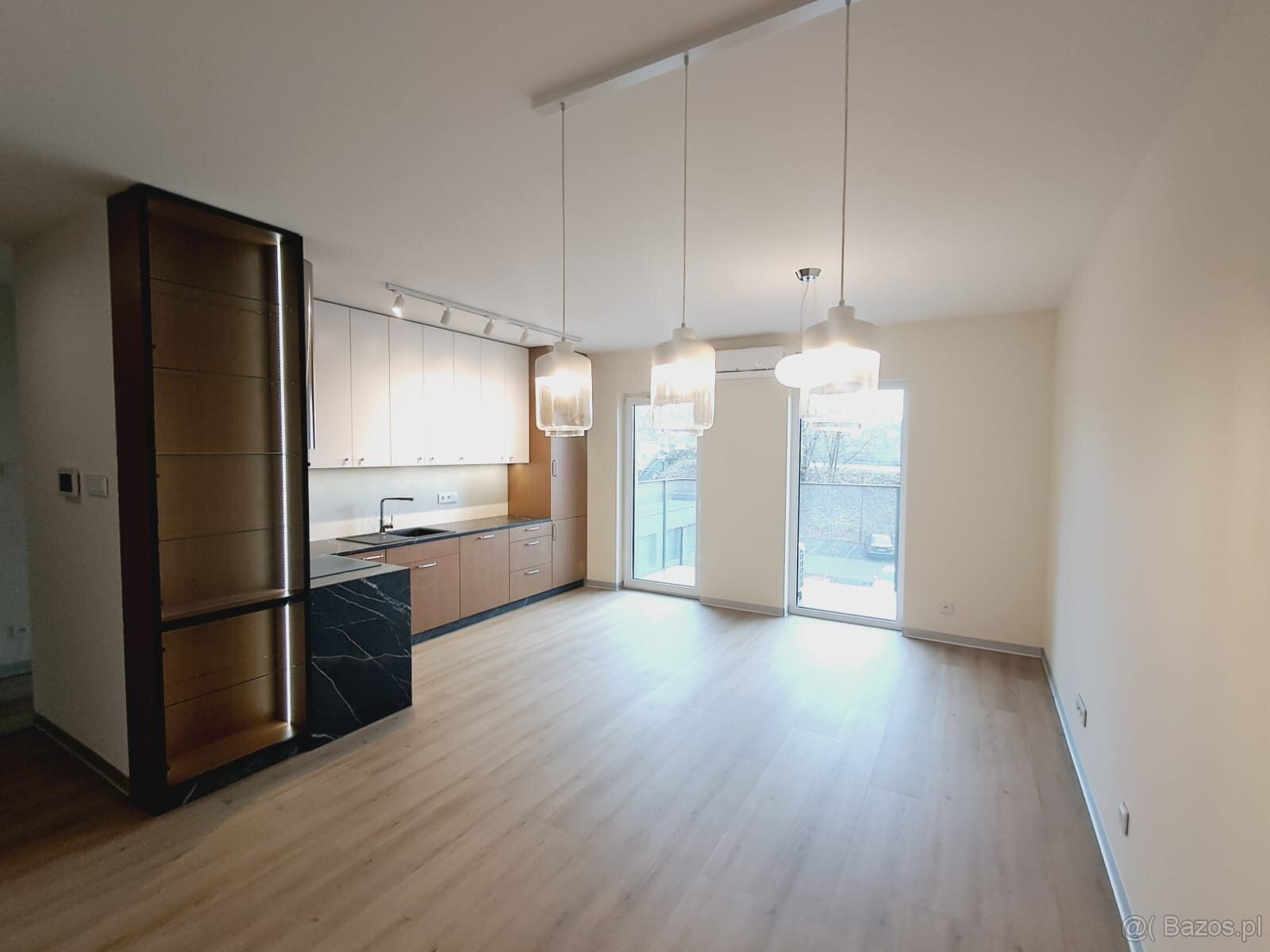 Na prodej prostorný byt o ploše 45 m², situovaný ve druhém