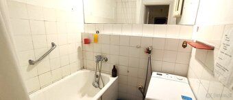 Two single bedrooms for rent for students who value