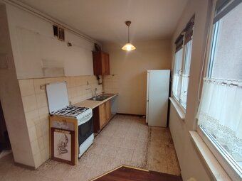 The subject of the offer is an apartment with great