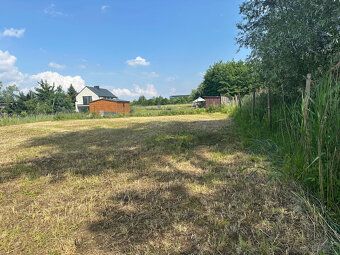 We sell a building plot 11 at Skotnicka Street with