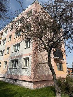 We offer for sale a building plot with an area of 1190 m²