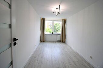I offer directly for sale, quiet and bright apartment at