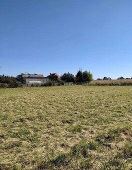 For sale a building plot with an area of 1400 m² located in
