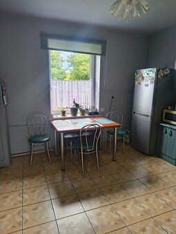 I am selling a two-storey single-family house with