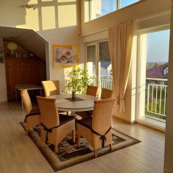 Looking for a house by the sea? This property will meet