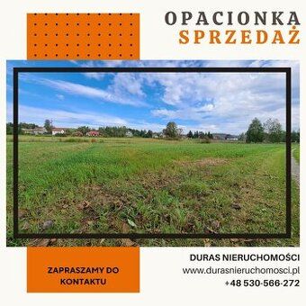 I offer for sale 2 plots of land located in the village of