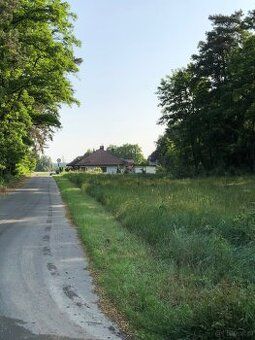 На продаж дві ділянки під будівництво розташовані в селі