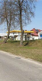 Продається інвестиційний земельний наділ площею 10 600 м² у
