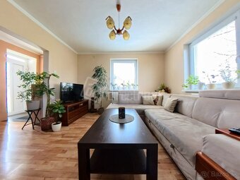 Na predaj dvojgeneračný RD v Nových Sadoch s 2735m2 pozemkom