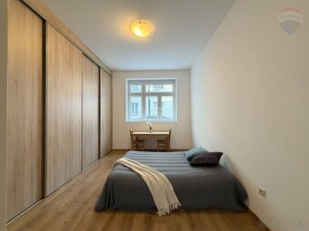 Realitná kancelária RE/MAX ponúka exkluzívne na predaj kompl