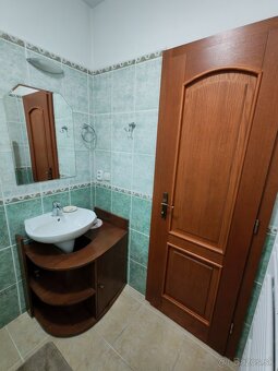 Ponúkam relaxáciu v štýlovom apartmáne v samom centre kúpeľn