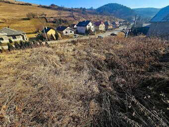 Ponúkame Vám na predaj pozemok, s nádhernými výhľadmi v zast