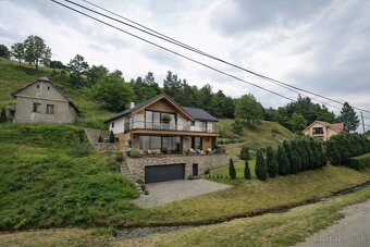 Ponúkame Vám na predaj pozemok, s nádhernými výhľadmi v zast