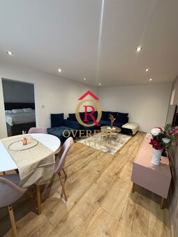 Elegantné bývanie s nádychom luxusu – 2-izbový byt s 2 balkó