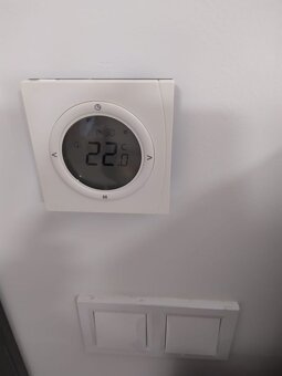 Ponúkame na predaj slnečný 2-izbový byt o výmere 54 m² v mod