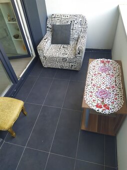 Ponúkame na predaj slnečný 2-izbový byt o výmere 54 m² v mod