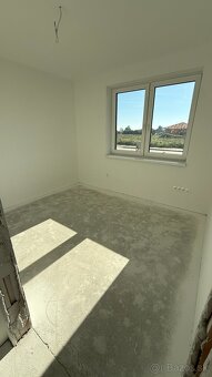 Ponúkame Vám na predaj dve moderné 4-izbové NOVOSTAVBY RD v 