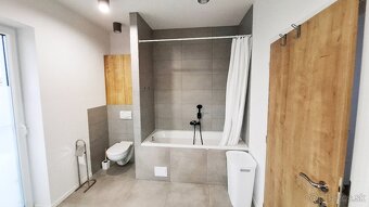 Ponúkame EXKLUZÍVNE na predaj novostavbu rodinného domu na z