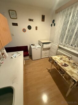 Ponúkame na prenájom priestranný 3-izbový byt nachádzajúci s