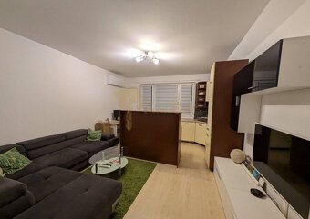 Predáme na predaj 4-izb. byt, upravený na 2 samostatné bytov