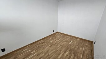 ** NOVINKA ** Ponúkam na predaj NOVOZREKONŠTRUOVANÝ 2-izbový