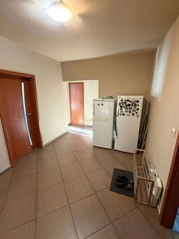Ponúkam na predaj priestranný kompletne zrekonštruovaný 4-iz
