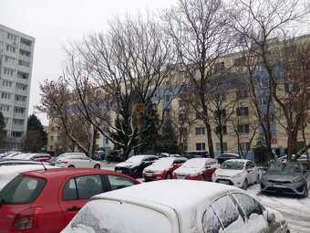 Ponúkame na predaj veľký priestranný 2-izb. byt na ul. Nezáb