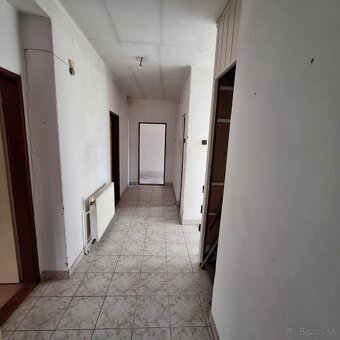Hľadáte rodinný dom ? alebo rodinnú vilu ? alebo investičnú 