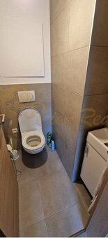 Ponúkame na predaj modernú novostavbu 3-izbového bytu vo vyh