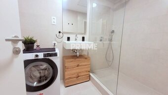 Ponúkame na prenájom veľmi exkluzívny, slnečný, designový, h