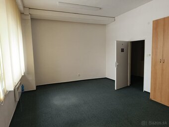 ID-500137-26BB
Ponúkame na prenájom kancelárske priestory v 