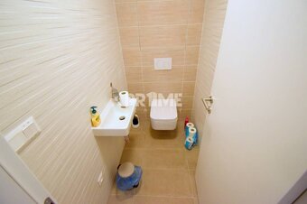 EXKLUZÍVNE ponúkame Vám na prenájom veľmi pekný, slnečný 3 –