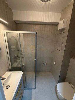 Ponúkame na predaj v novostavbe garzónku s lodžiou v projekt