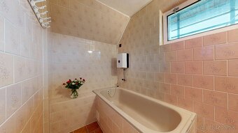 Ponúkame Vám exkluzívne na predaj krásnu, MUROVANÚ a poschod