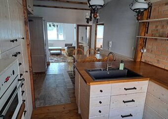 Ponúkame na predaj 3-izb. byt na ul. Haanova, BA V - Petržal
