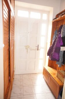 Ponúkame na predaj rodinný dom v obci Čiližská Radváň s možn