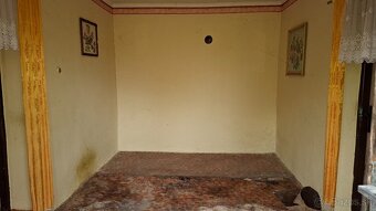 🏡 Ponúkame na predaj rodinný dom – chalupu s veľkým rovinatý