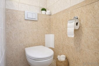 Ponúkam na prenájom priestranný byt s výmerou 60 m². Byt sa 